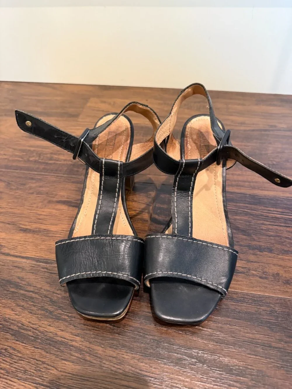 Pikolinos Black Leather T-Strap Block Heel Sandals Women's EU 39 US 8.5-9 - Picture 3 of 6